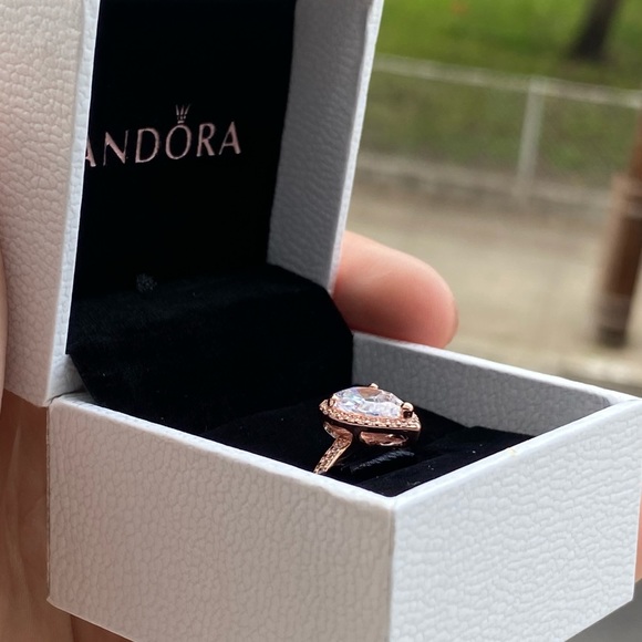 Pandora Ring - Picture 3 of 4